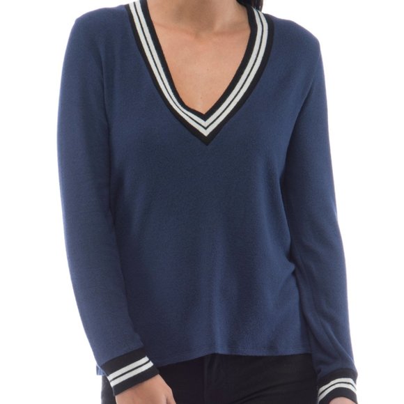 bobeau Sweaters - Bobeau B Curvy Super Soft V Neck Sweater 1X
